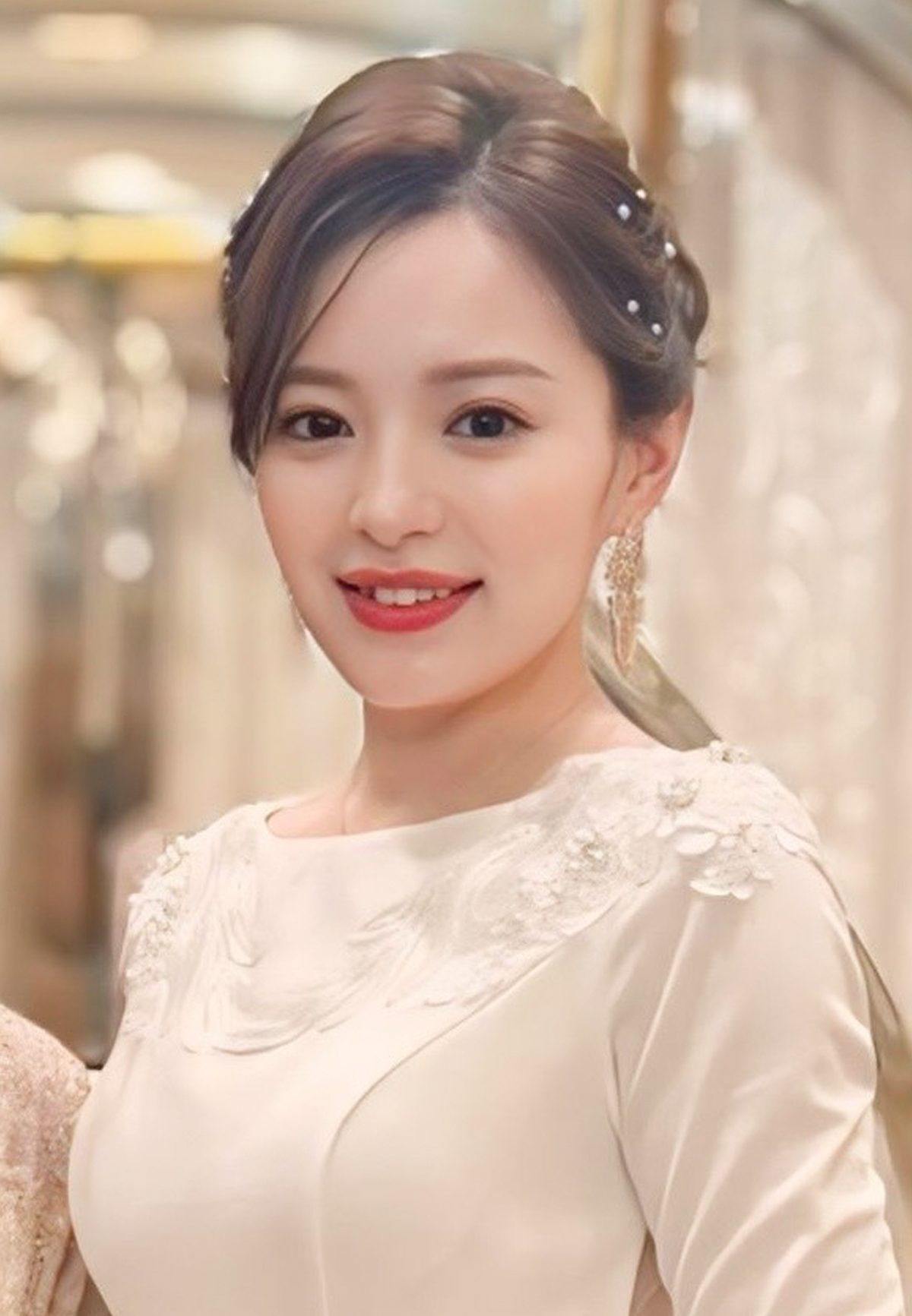 水野満里絵プロフィール画像1